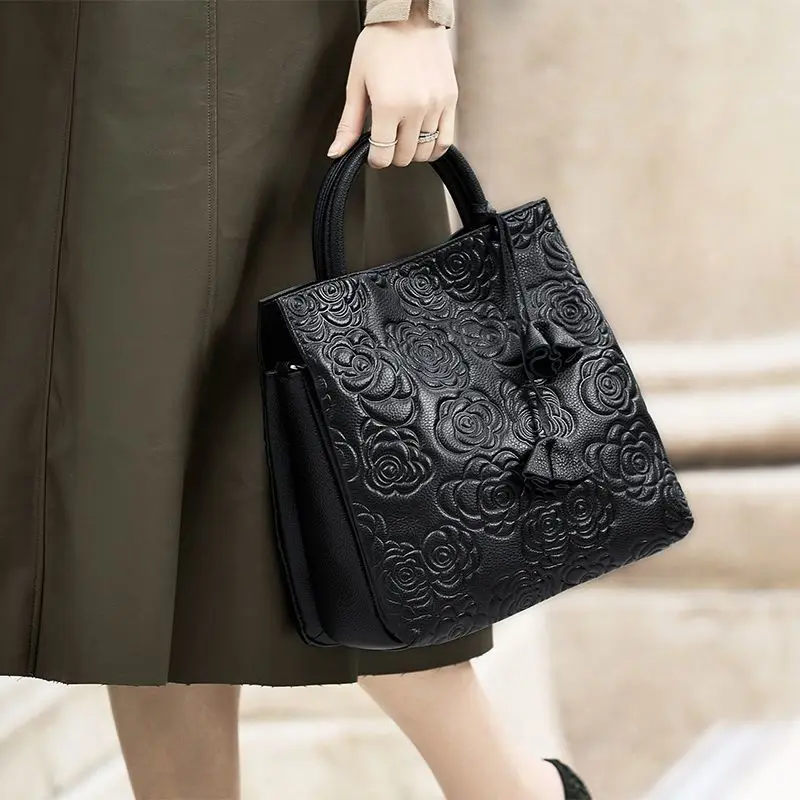 Light luxury elegant retro wom - Luxury Bags Vegan review and price