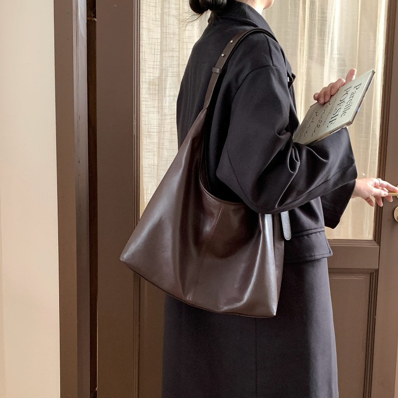 Vintage Everyday Shoulder Bag  - Luxury Bags Everyday review and price